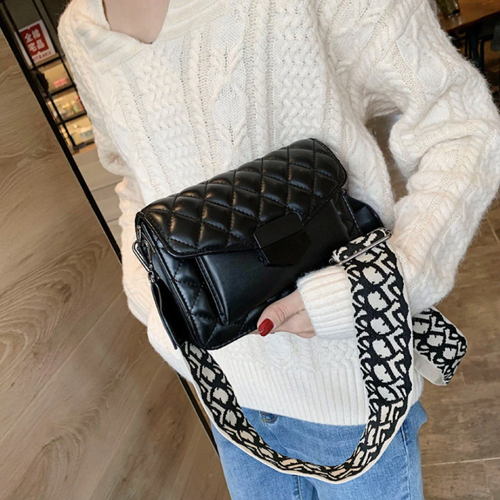 Isabella | Timeless Shoulder Bag