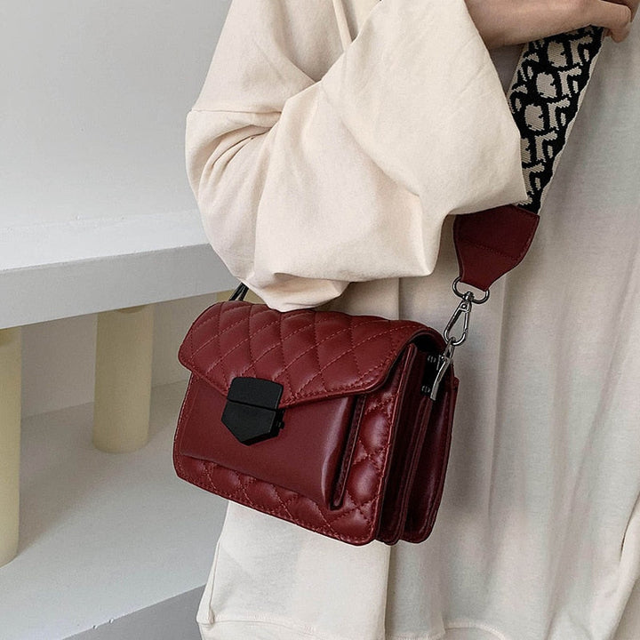 Isabella | Timeless Shoulder Bag