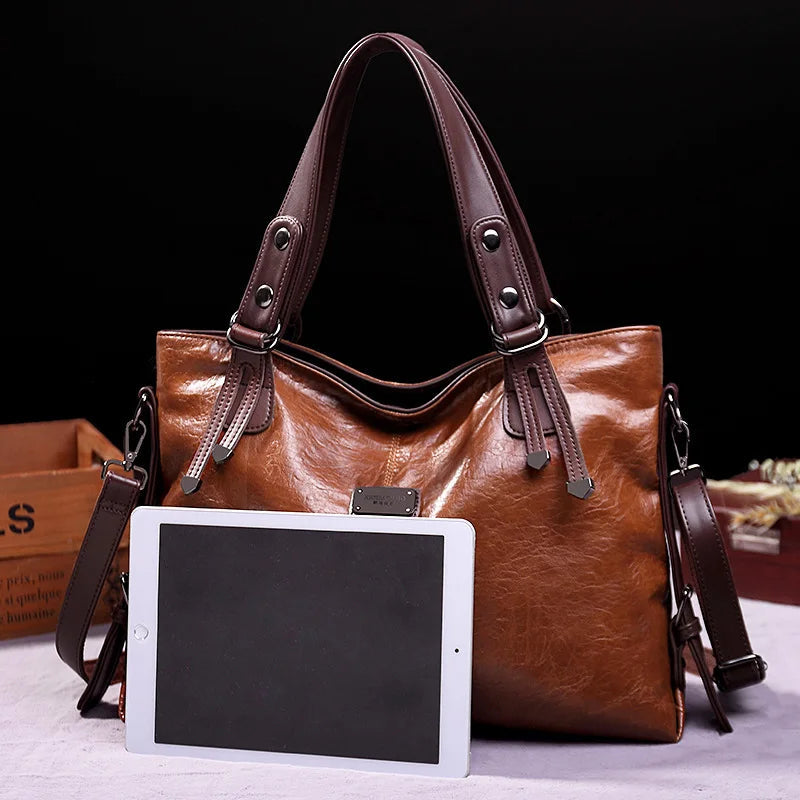Sophia | Classic Handbag